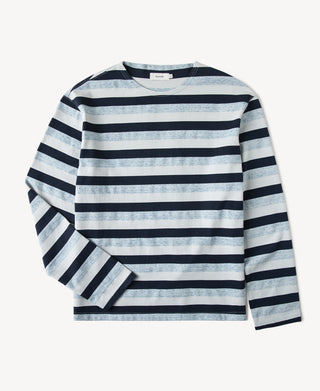 Men's striped long-sleeve T-shirt in navy and light blue with crew neck