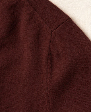 Jasper Red crewneck sweater shoulder seam and knit pattern detail