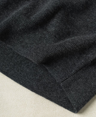 Heather gray ribbed cuff and hem knit detail