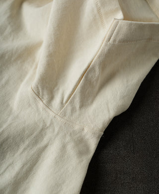 armpit detail of Regular Fit Heavyweight Tubular Jersey T-Shirt