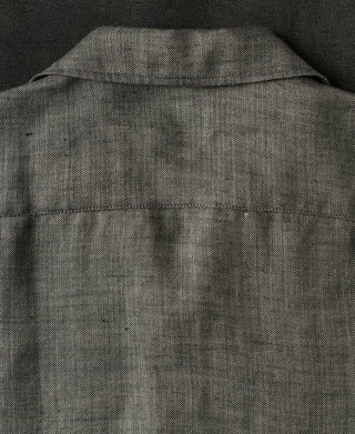 Back Collar Detail of Relaxed Ramie Herringbone Cuban Shirt