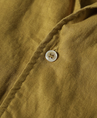 button detail of 1950s Italian Collar Linen Shirt
