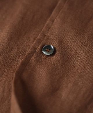 button detail of 1950s Italian Collar Linen Short Sleeve Shirt