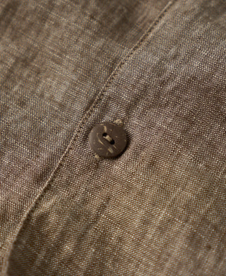 Button Detail of Yarn-dyed Linen Camp-Collar Shirt