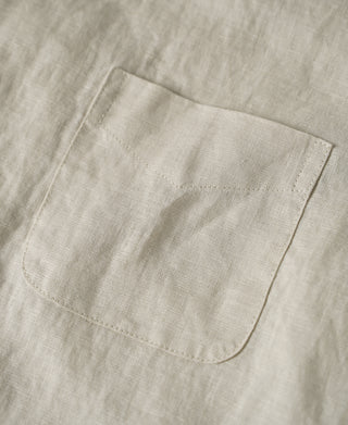 chest pocket of 1950s Italian Collar Linen Short Sleeve Shirt