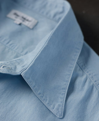 collar detail of Military Wash Chambray Short Sleeve Workshirt