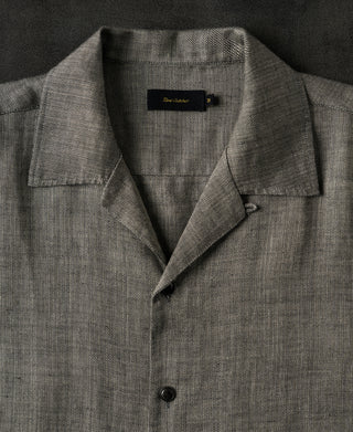 Collar Detail of Relaxed Ramie Herringbone Cuban Shirt