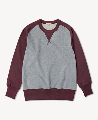 Contrast-Tipped Loopwheel Crewneck Sweatshirt in Gray / Plum Red