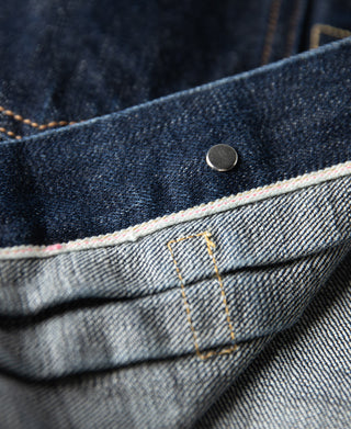 double pleats detail of 1950s Type 2 Selvedge Denim Jacket