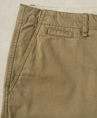 front slanted pocket of 1930s Washed Officer Chino Shorts