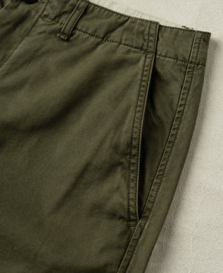 front slanted pocket of 1930s Washed Officer Chino Shorts