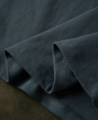 hem detail of 1900s Heavyweight Cotton Jersey Boxy T-Shirt