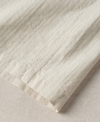 Hem Detail of Italian Collar Salt-Shrunk Shirt