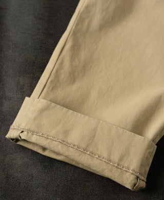 hem detail of Classic Fit Two-pleated Chino