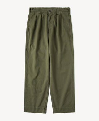 Classic Fit Two-pleated Chino in Olive