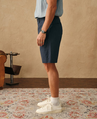 lifestyle shot of 1930s Washed Officer Chino Shorts