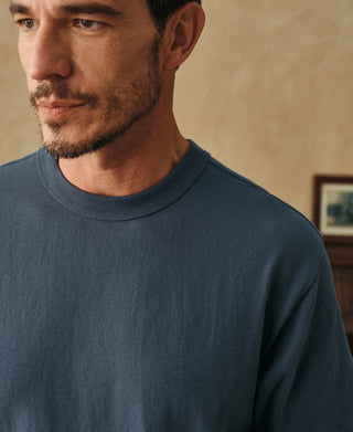 lifestyle shot of 1900s Heavyweight Cotton Jersey Boxy T-Shirt