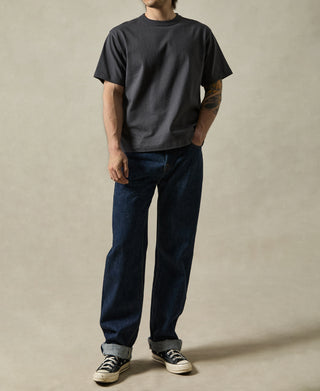 lifestyle shot of 1900s Heavyweight Cotton Jersey Boxy T-Shirt