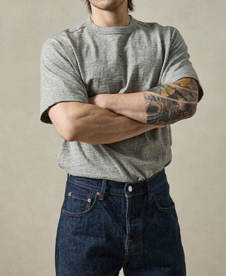 lifestyle shot of 1900s Slub Cotton Jersey Boxy T-Shirt