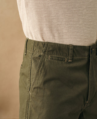 lifestyle shot of 1930s Washed Officer Chino Shorts