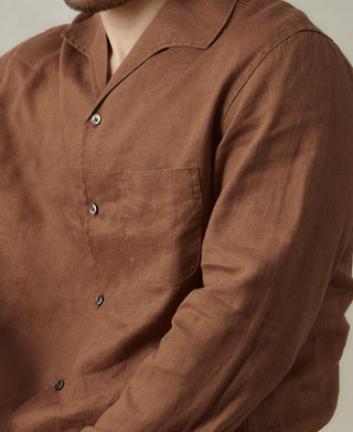 lifestyle shot of 1950s Italian Collar Linen Shirt