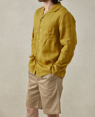 lifestyle shot of 1950s Italian Collar Linen Shirt
