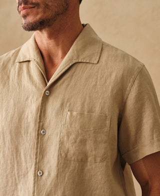 lifestyle shot of 1950s Italian Collar Linen Short Sleeve Shirt