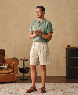 lifestyle shot of 1950s Italian Collar Linen Short Sleeve Shirt