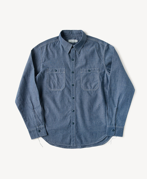 Denim chambray military workshirt with button-front and two chest patch pockets