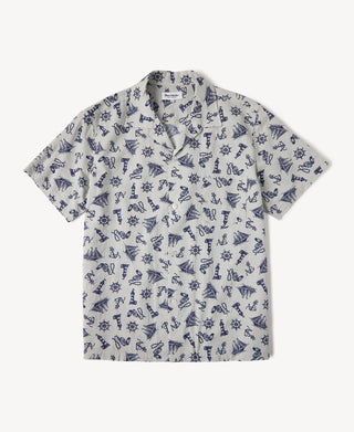 Nautical Printed Seersucker Short Sleeve Camp Shirt in Gray