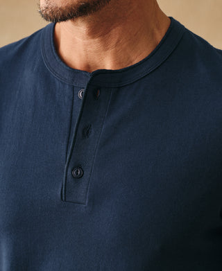 Overview of Heavyweight Cotton Tubular Short-Sleeve Henley Shirt