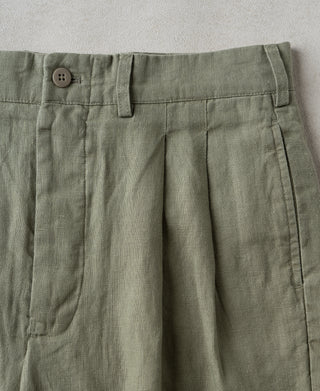 pleats detail of 1940s Double-Pleated Pure Hemp Pants in Olive