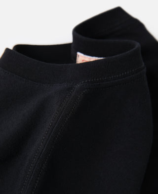 reinforced shoulder of Classic Fit V-Neck Tubular Cotton T-Shirt