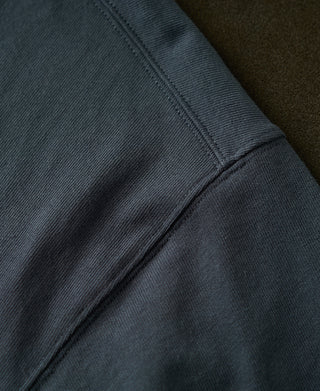 shoulder detail of 1900s Heavyweight Cotton Jersey Boxy T-Shirt