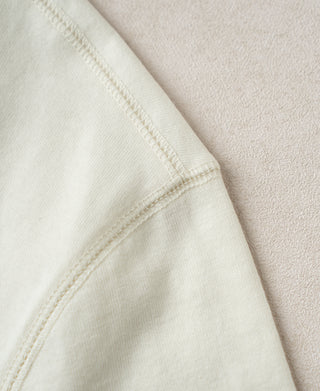 Shoulder Detail of 1950s V-Gusset Cotton T-Shirt