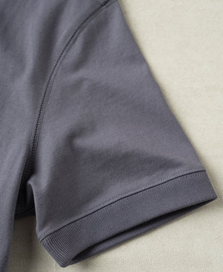 Sleeve Detail of 1950s V-Gusset Cotton T-Shirt