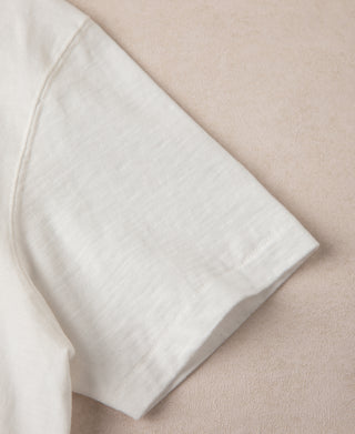 sleeve of Classic Fit Loopwheel Slub Cotton Pocket T-Shirt