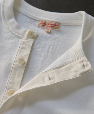 three-button-placket of 1930s Loopwheel Cotton Henley Shirt